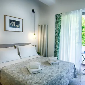 https://albergo-villa-lucia.emilia-romagnahotels.net